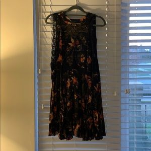 Short dress